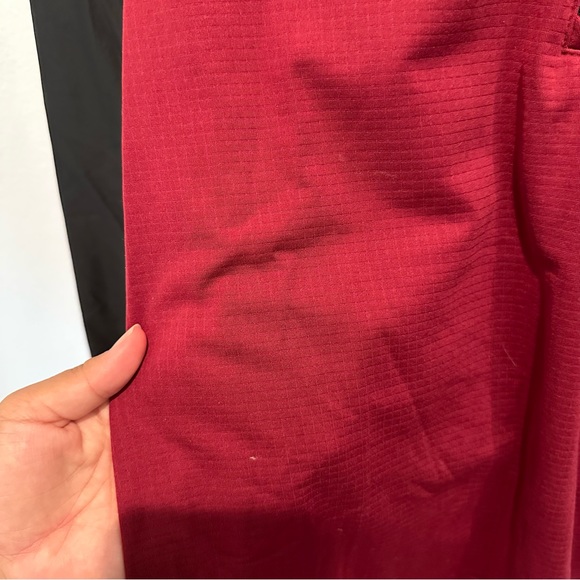 Nike Dri-Fit Windbreaker Quarter Zip - Picture 5 of 5